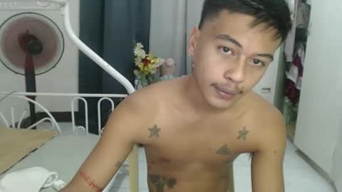 Snapshot of itzme_jhonfred chatting on 05.05.26 Jhonfred online show from 05.05.26