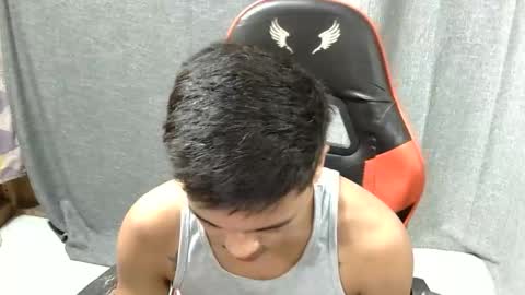 Snapshot of itzme_jhonfred chatting on 05.19.26 Jhonfred online show from 05.19.26