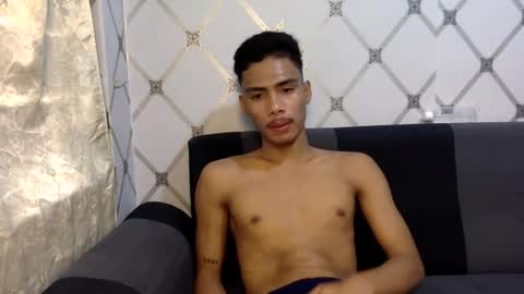 Snapshot of itzme_urboy chatting on 04.12.26 itzme_urboy online show from 04.12.26