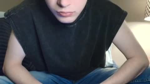 Snapshot of itzzk3nt chatting on 04.28.26 itzzk3nt online show from 04.28.26