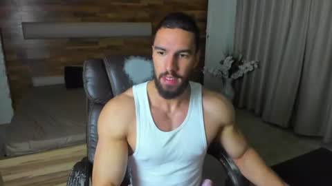 Snapshot of ivanhydee chatting on 07.18.26 IvanHydee online show from 07.18.26