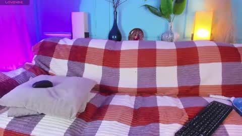 Snapshot of ivanna_wesley chatting on 06.17.26 Ivanna online show from 06.17.26