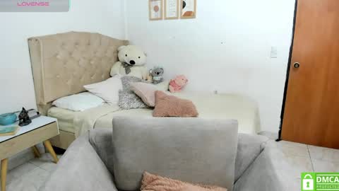 Snapshot of ivet_cute1 chatting on 06.03.26 ivet online show from 06.03.26