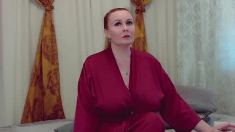 IrennaSplash online show from 03.12.25