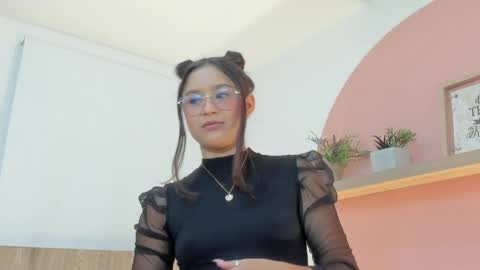 I V E T T E online show from 05.21.26