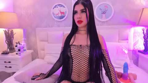 ivonny    online show from 01.13.26