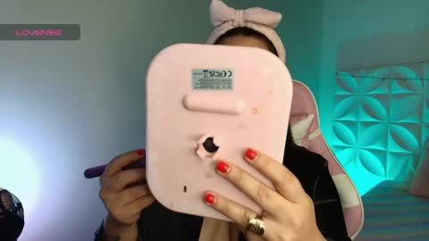 Snapshot of ivonnygoldie chatting on 05.15.26 Ivonny online show from 05.15.26