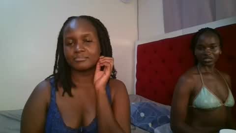 Snapshot of ivory_mae chatting on 06.24.26 ivory_mae online show from 06.24.26
