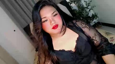 Ivory Cat RAWR online show from 01.13.26