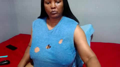 IVORYTITS48 online show from 01.26.25