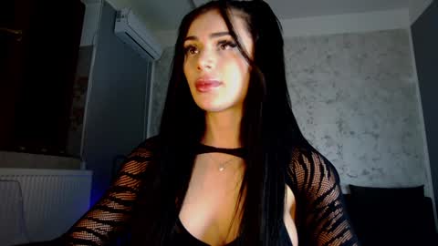 Snapshot of ivy_bellee chatting on 01.26.25 Ivy bellee online show from 01.26.25