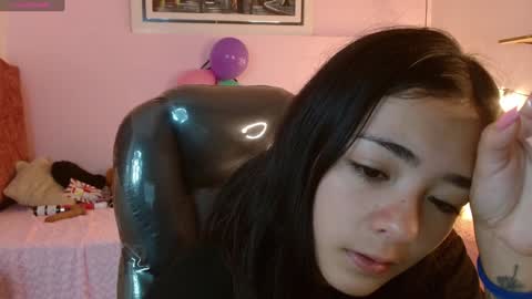 Snapshot of ivy_gail chatting on 01.29.25  IVY online show from 01.29.25