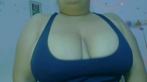 Snapshot of ivydesouzaa chatting on 06.10.26 ivydesouza online show from 06.10.26