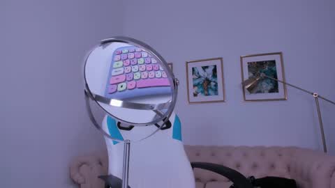 Snapshot of ivyhoney chatting on 12.02.24 IVY - Follow me 3 online show from 12.02.24