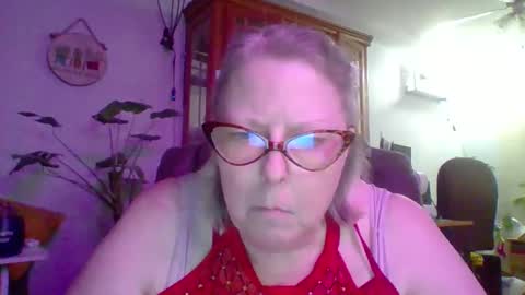 ivyjane3522 online show from 04.17.26