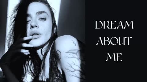 Miss Ivy online show from 01.10.25