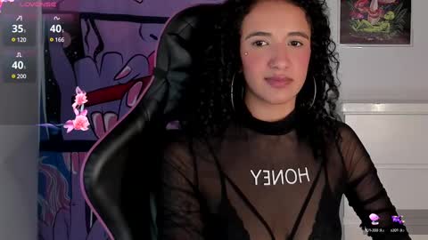 Snapshot of ivymanson_ chatting on 12.02.24 Camila online show from 12.02.24