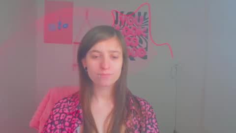 Snapshot of ivynoir_ chatting on 04.18.26 Ivy online show from 04.18.26