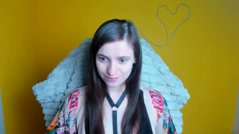 Snapshot of ivynoir_ chatting on 04.19.26 Ivy online show from 04.19.26