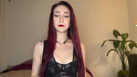 Ivy Rosie online show from 02.27.25