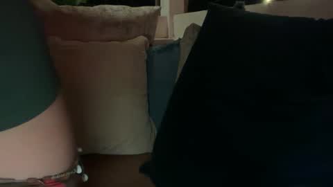 Snapshot of ivysagex chatting on 09.12.25 ivysagex online show from 09.12.25