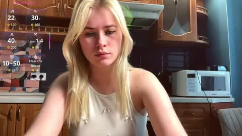 Snapshot of ivywairley chatting on 04.18.26 ivywairley online show from 04.18.26