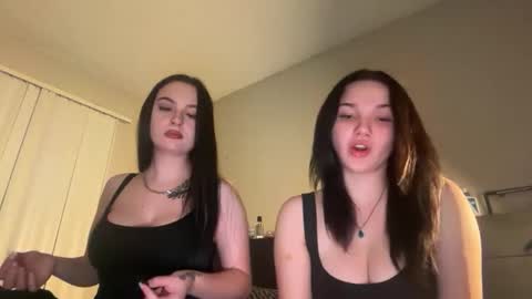 ivyxjade_rose online show from 04.14.26