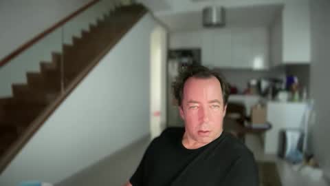 Snapshot of iwantuu2 chatting on 02.09.25 chat with me to find out online show from 02.09.25