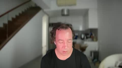 Snapshot of iwantuu2 chatting on 03.10.25 chat with me to find out online show from 03.10.25