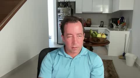 Snapshot of iwantuu2 chatting on 09.23.25 chat with me to find out online show from 09.23.25