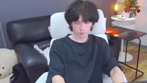 Maxim online show from 12.18.24