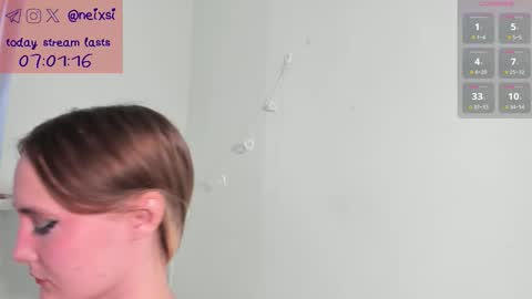 Snapshot of ixsi chatting on 09.16.25 Nina online show from 09.16.25