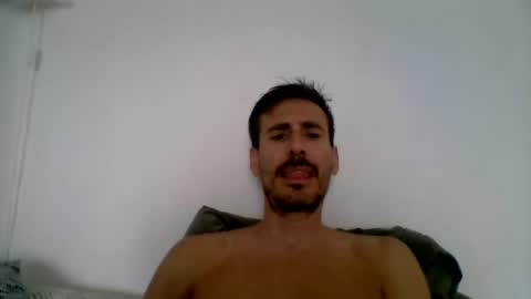 Snapshot of iyoperro chatting on 06.22.26 Casandro online show from 06.22.26
