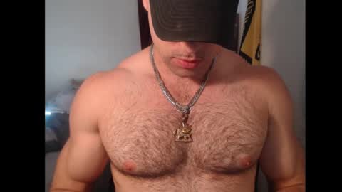 Snapshot of izak144 chatting on 01.12.25 izak144 online show from 01.12.25