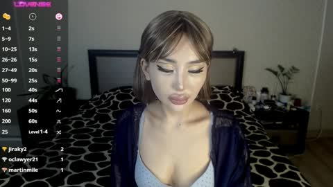 Iza Lim online show from 04.07.26