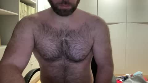 Izylduur online show from 01.07.26