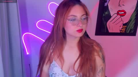 Snapshot of izyzys_baker chatting on 02.22.25 hot izys online show from 02.22.25