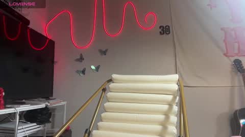 izzyishottttt online show from 09.12.25