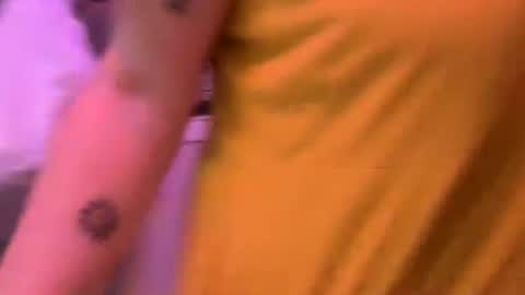 izzyishottttt online show from 10.29.25