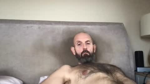 Snapshot of izzysboytoy1 chatting on 11.11.25 izzysboytoy1 online show from 11.11.25