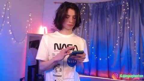 Hey im Jaxxxon check my info     online show from 10.09.25