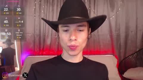 Snapshot of j_a_x_x_x_o_n chatting on 07.20.26 Hey im Jaxxxon check my info online show from 07.20.26