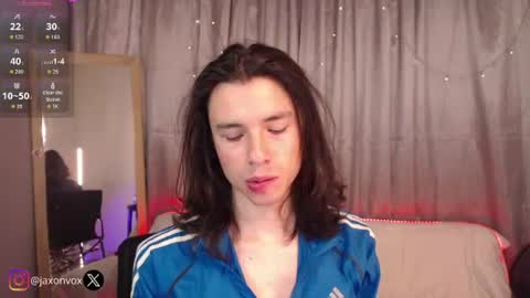 Snapshot of j_a_x_x_x_o_n chatting on 07.22.26 Hey im Jaxxxon check my info online show from 07.22.26