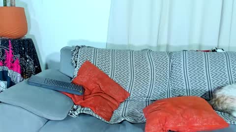 Calix  Independient model Insta and twt Calixsnake online show from 12.04.24