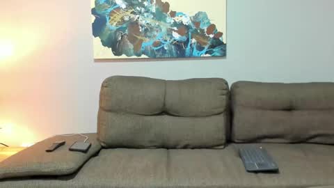 Calix  Independient model Insta and twt Calixsnake online show from 10.10.25