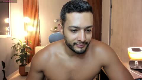 Snapshot of j_calix chatting on 06.08.26 Calix Independient model Insta and twt Calixsnake online show from 06.08.26
