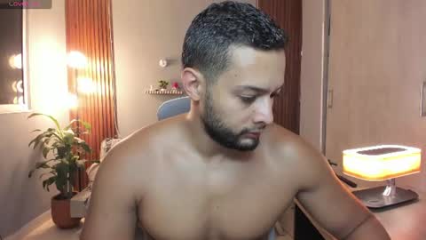 Snapshot of j_calix chatting on 06.26.26 Calix Independient model Insta and twt Calixsnake online show from 06.26.26