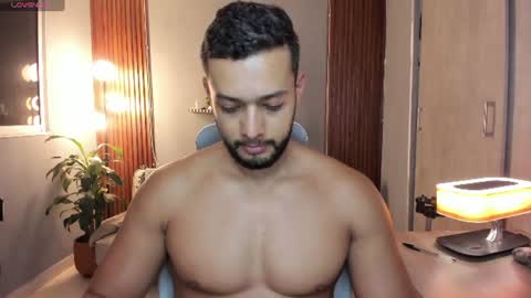Snapshot of j_calix chatting on 06.28.26 Calix Independient model Insta and twt Calixsnake online show from 06.28.26