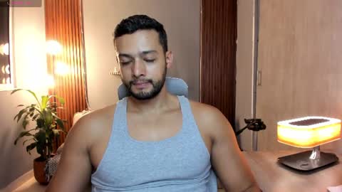 Snapshot of j_calix chatting on 08.01.26 Calix Independient model Insta and twt Calixsnake online show from 08.01.26