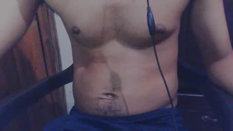 Snapshot of j_castello chatting on 02.01.25 J online show from 02.01.25